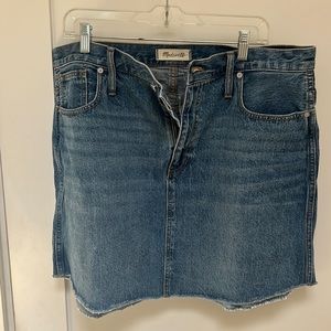 Brand new Madewell Denim Skirt - never worn. With tag.